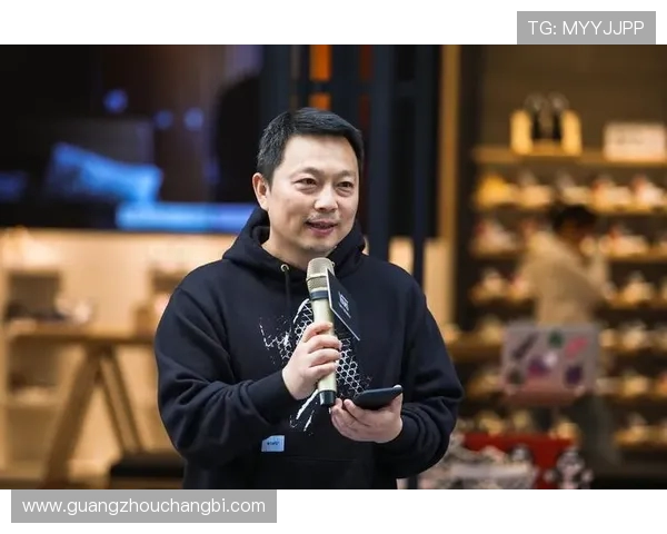 武汉极限运动队在世界街舞大赛中以66分领先积分榜,展现出色实力与风采 武汉极限运动队在世界街舞大赛中以66分领先积分榜,展现出色实力与风采