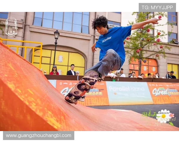 武汉滑板队在世界街舞大赛中的速度表现引发热议与赞赏 武汉滑板队在世界街舞大赛中的速度表现引发热议与赞赏