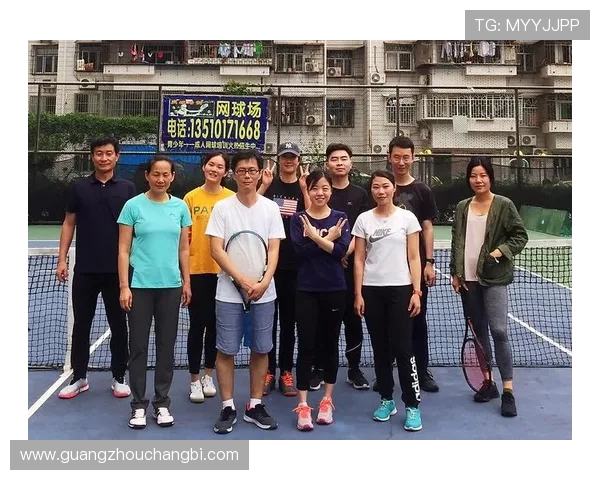 深圳网球队在世界杯预选赛中的团队协作表现及其启示分析 深圳网球队在世界杯预选赛中的团队协作表现及其启示分析