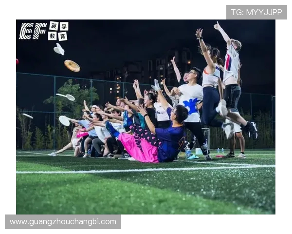 深圳飞盘队成长纪实:追寻激情与梦想的飞盘之路 深圳飞盘队成长纪实:追寻激情与梦想的飞盘之路