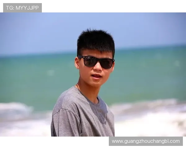 滑板人生的深度对话:陈强与梦想的追逐与坚持 滑板人生的深度对话:陈强与梦想的追逐与坚持