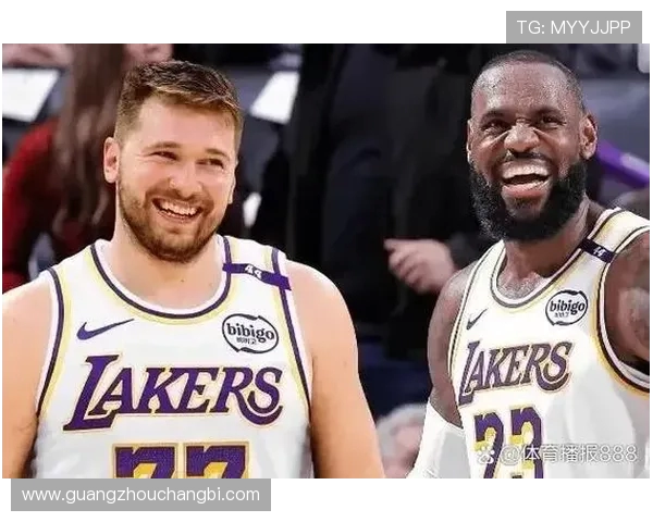 2017季后赛首轮雷霆对决火箭精彩回顾与赛场瞬间分析