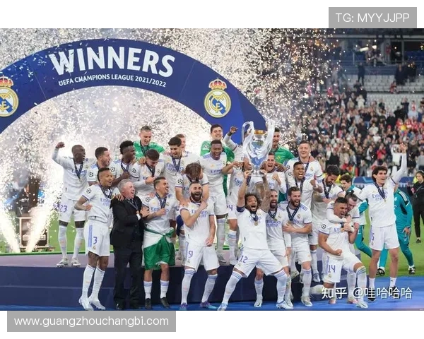 标准列日与巴拉镇的精彩对决揭示了足球战术与团队协作的重要性