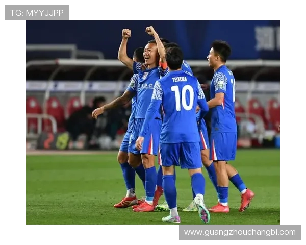 申花与天津天海首发阵容揭晓双方战术布局引人关注