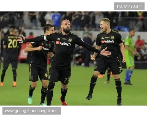 科罗急流与洛杉矶FC激战在即谁能在这场对决中脱颖而出