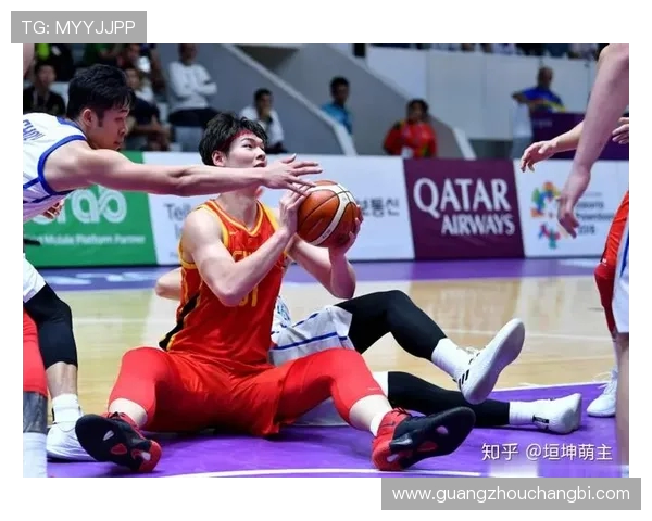 广州篮球队在挑战赛中的节奏表现分析与点评探讨